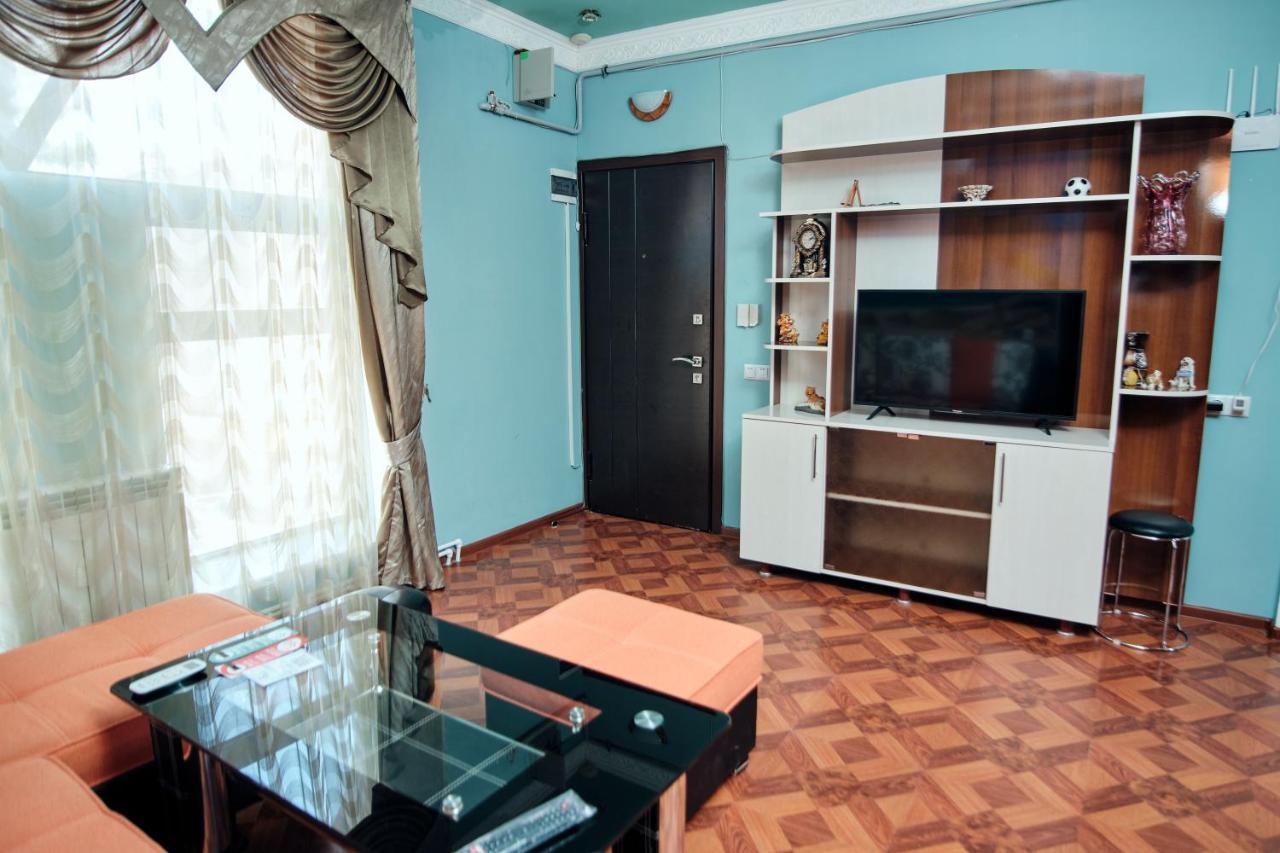 Ro Metro Aparthotel Gyumri ภายนอก รูปภาพ