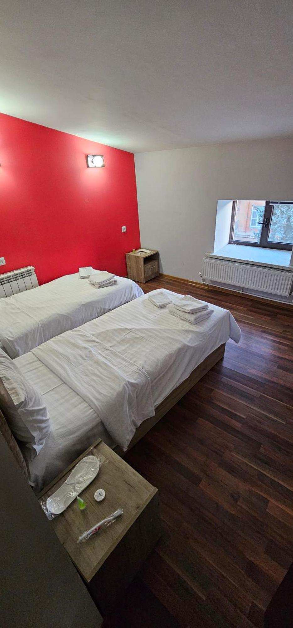 Ro Metro Aparthotel Gyumri ภายนอก รูปภาพ